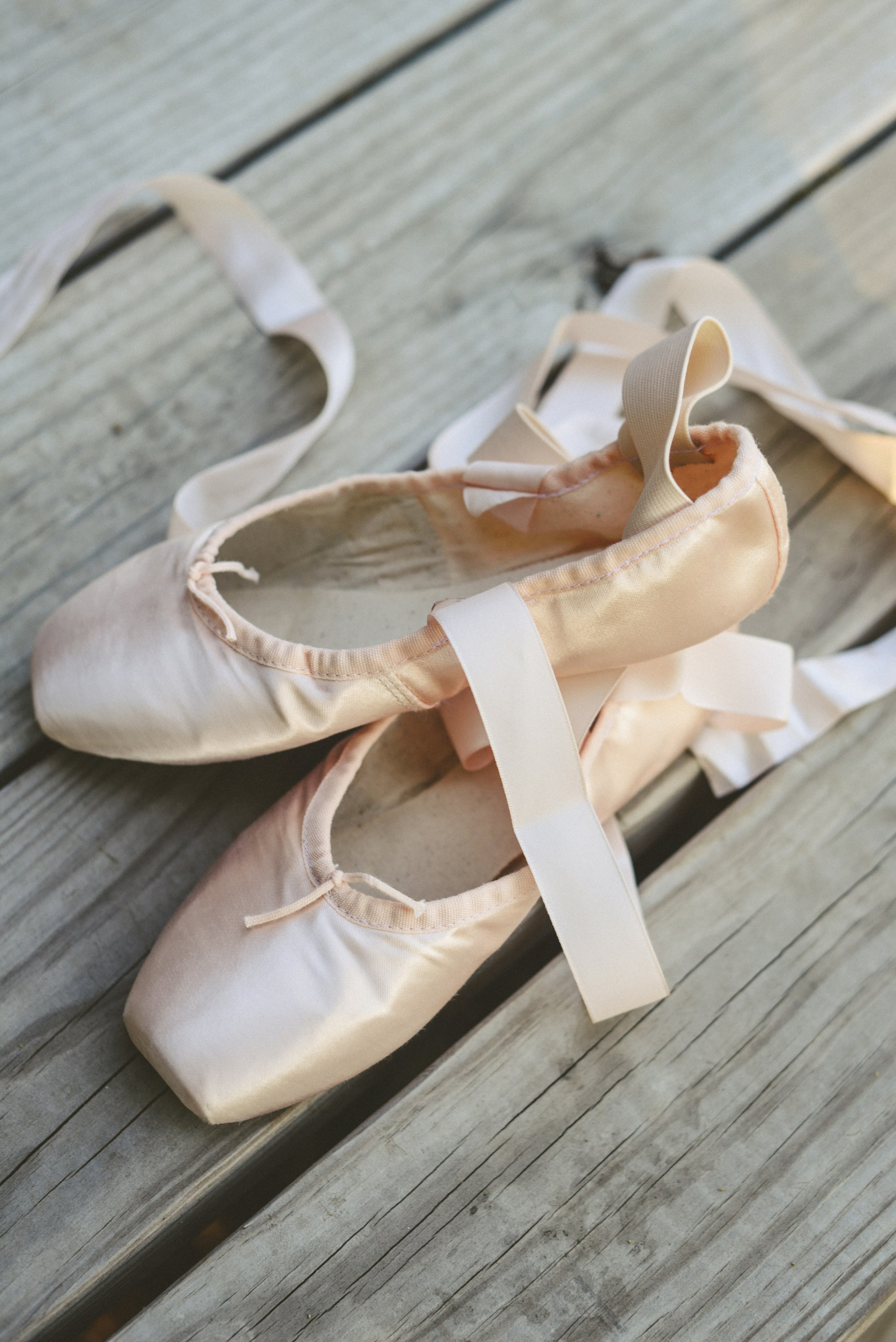Emily’s Ballet Flats – short story – Roly Andrews Storyteller